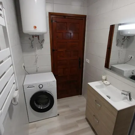 Maria Arenal Bol Apartment *